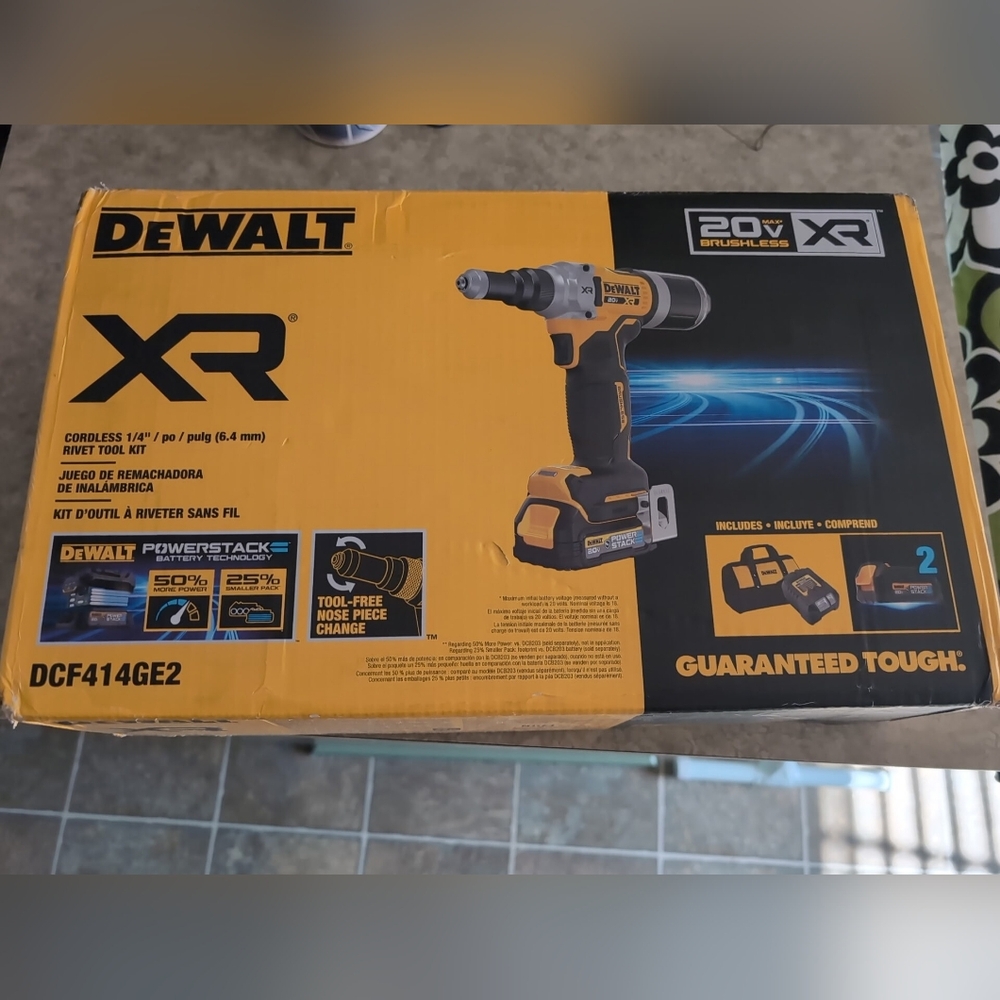 DEWALT 20V XR Brushless Rivet Gun